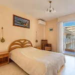 Lägenhet Les Cyclades-11 By Interhome
