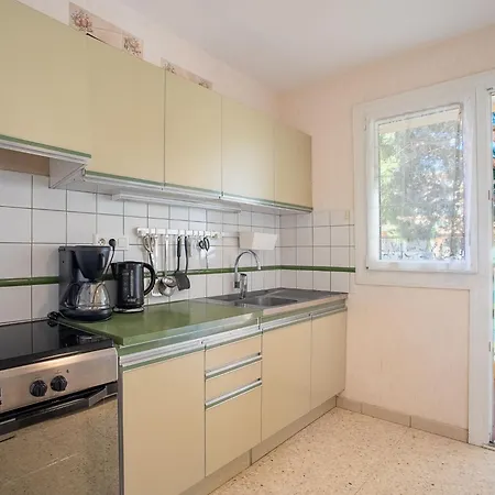 Appartamento Les Cyclades-11 By Interhome Le Lavandou