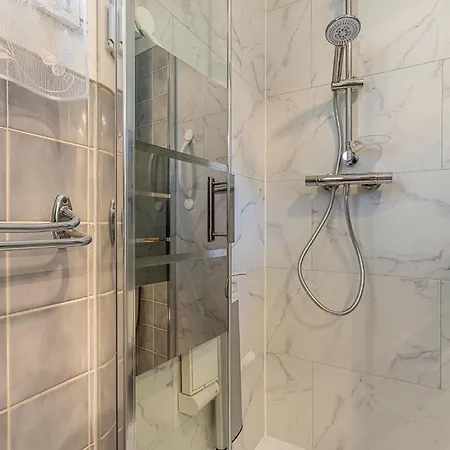 Les Cyclades-11 By Interhome *