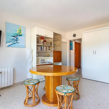 Les Cyclades-11 By Interhome Le Lavandou