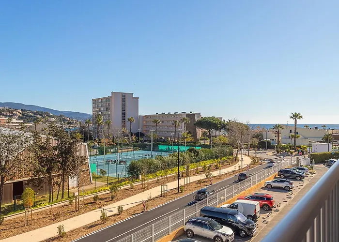 Les Cyclades-11 By Interhome Lägenhet